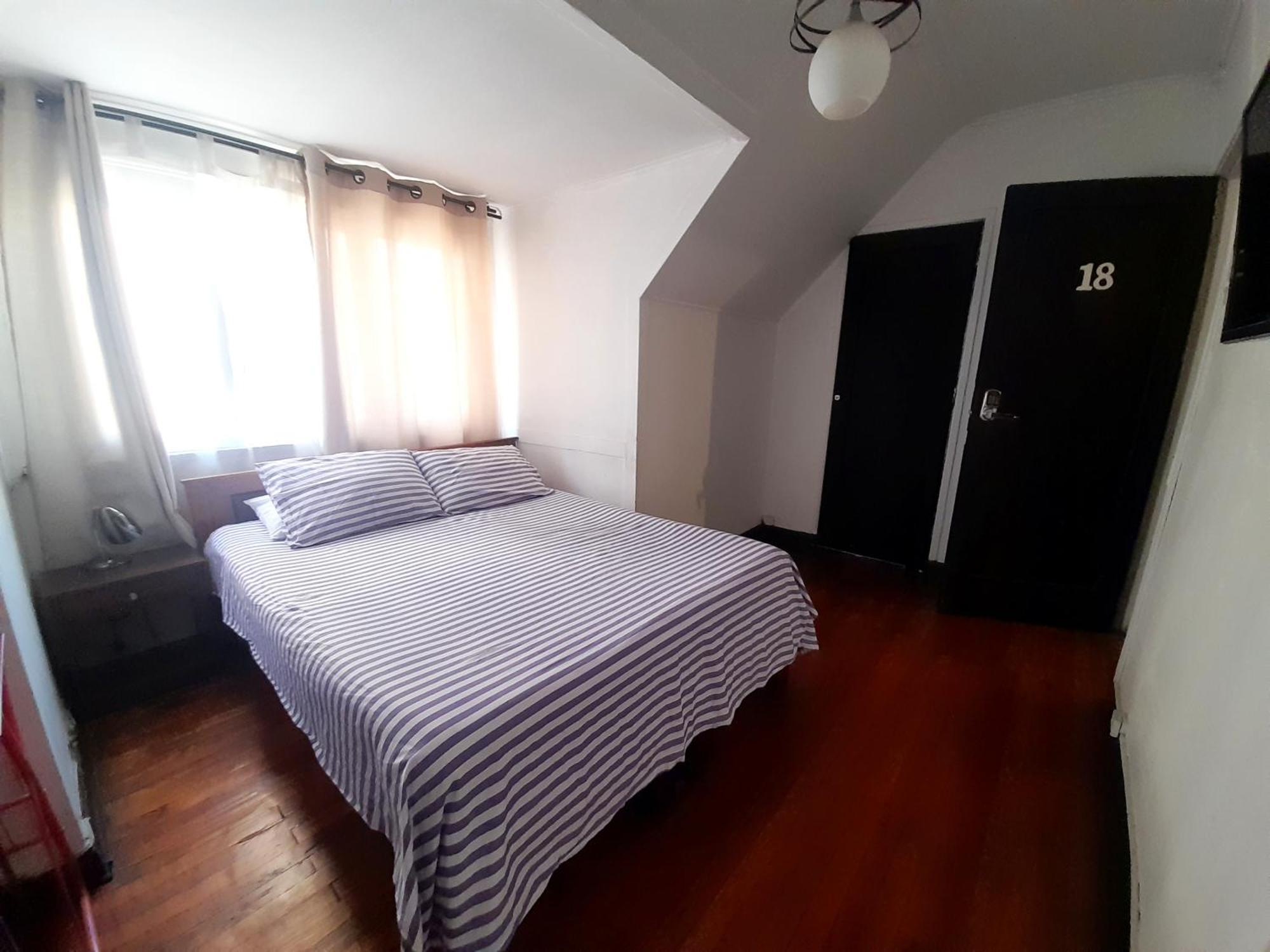 Atacama Hostel Backpackers Santiago de Chile Bagian luar foto
