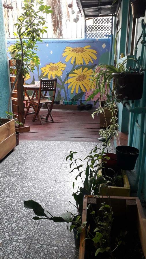 Atacama Hostel Backpackers Santiago de Chile Bagian luar foto